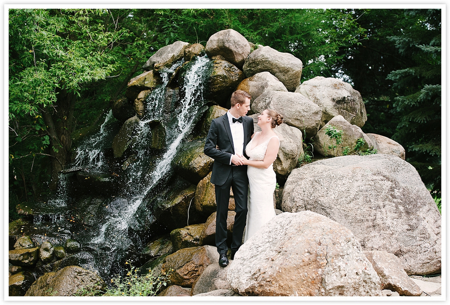 lansing_michigan_photographers_backyard_wedding_ideas_0014.jpg
