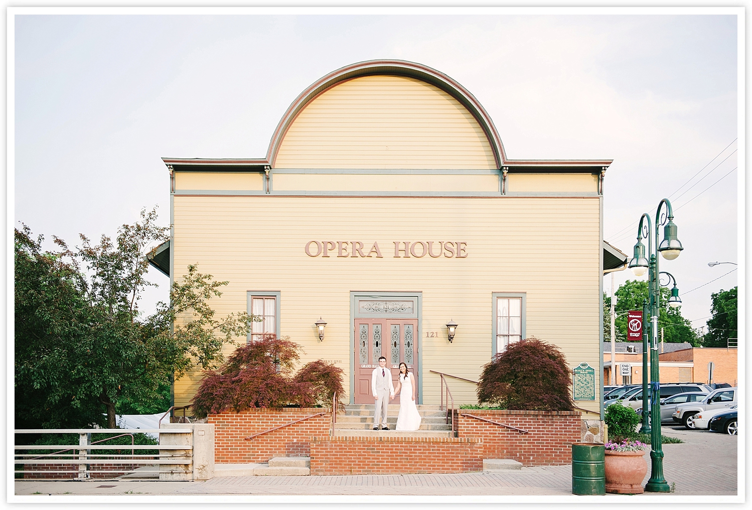 Grand Ledge Opera House wedding photos