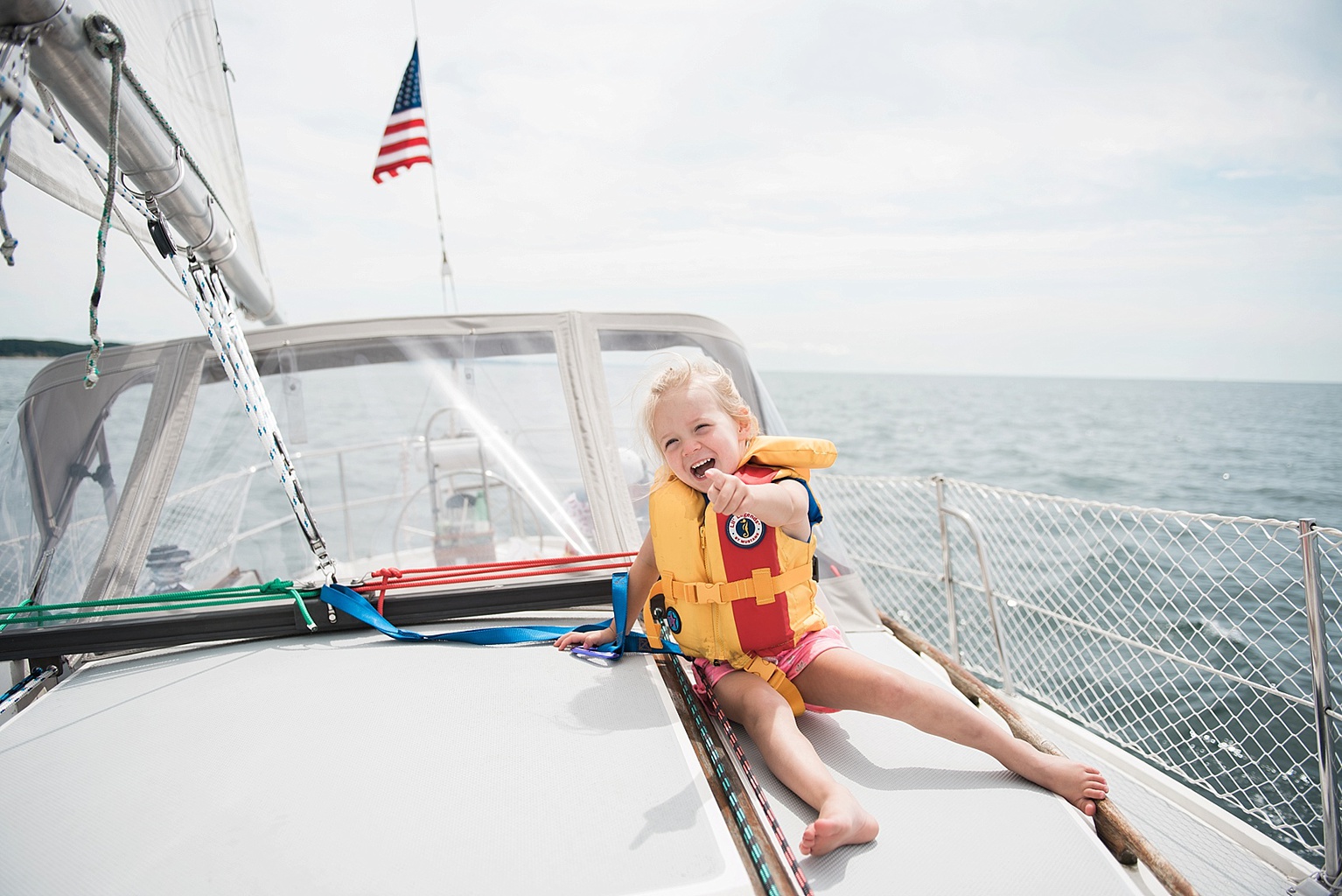 sailing_with_young_kids_on_lake_michigan__0010.jpg
