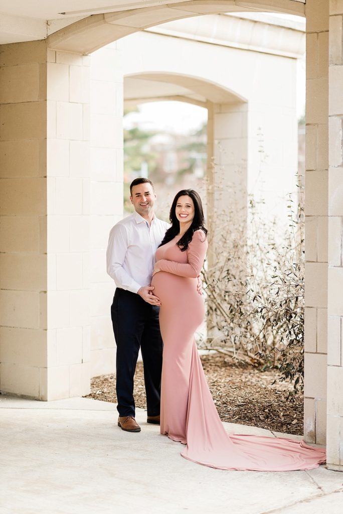 Classic maternity photo ideas in East Lansing